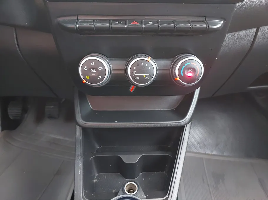 رينو اكسبرس فان 2024 