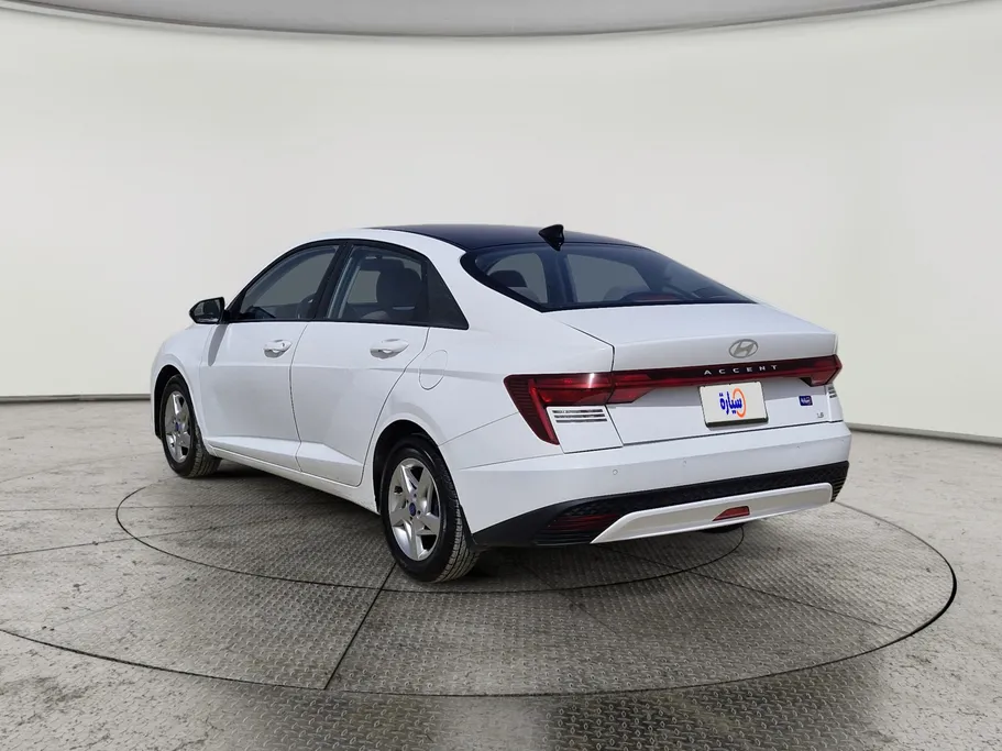 2024 Hyundai Accent Fleet 