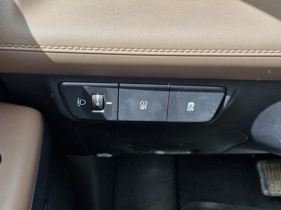 2024 Hyundai Accent Fleet 