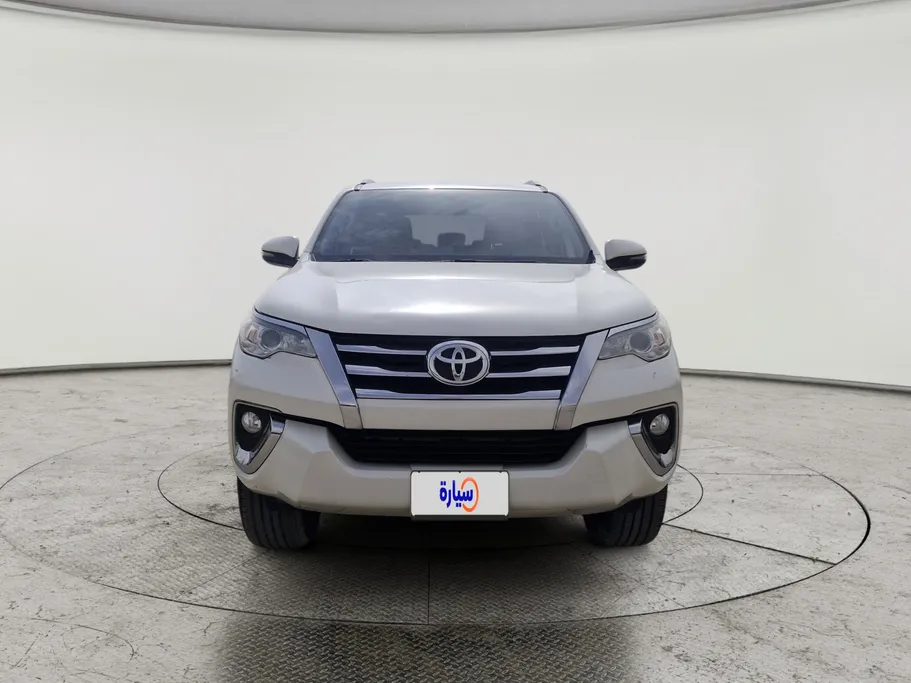 تويوتا فورتشنر VX 2019 