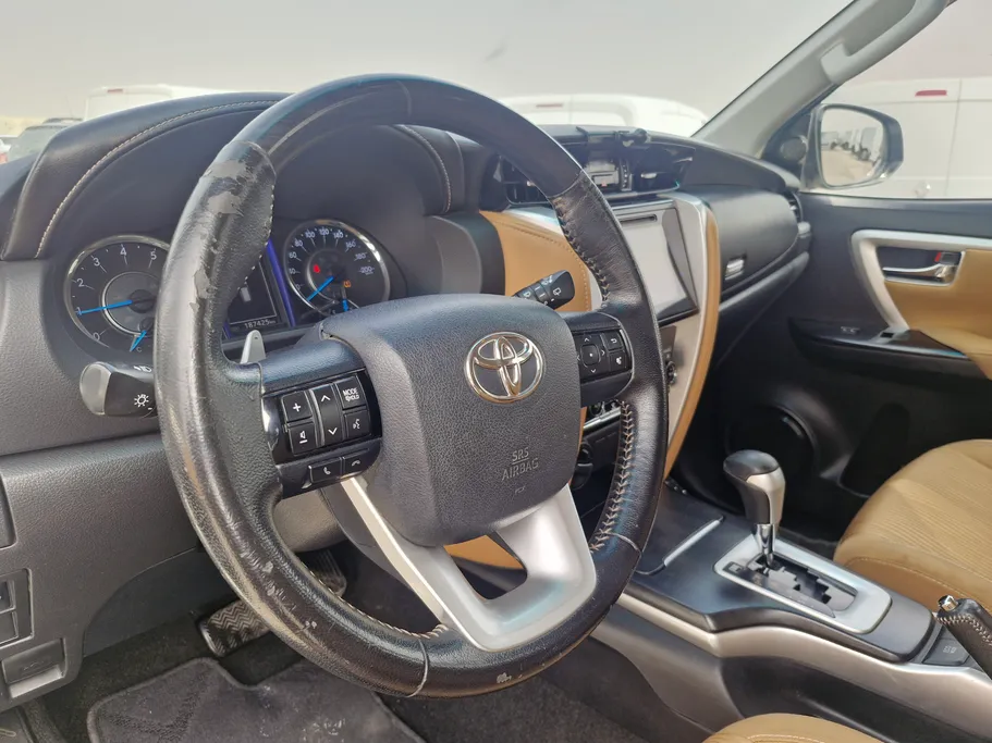 تويوتا فورتشنر VX 2019 