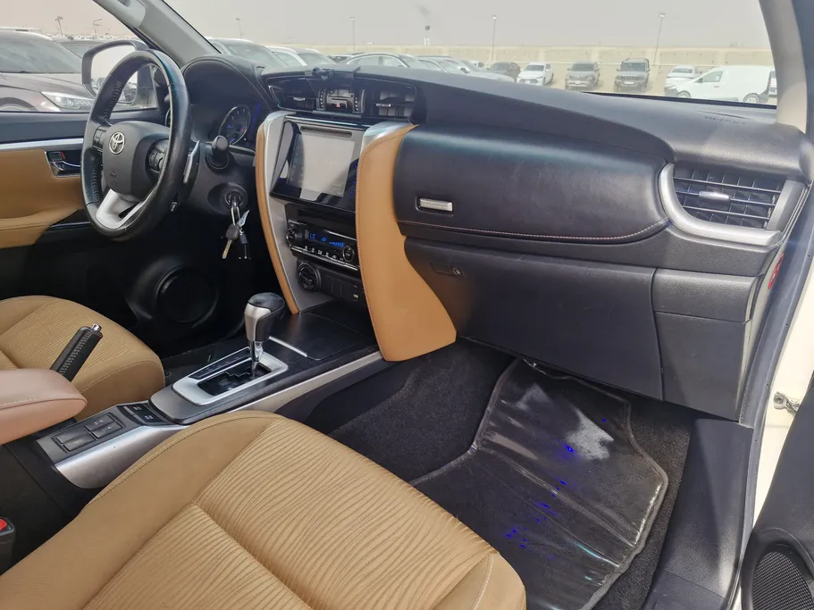 تويوتا فورتشنر VX 2019 