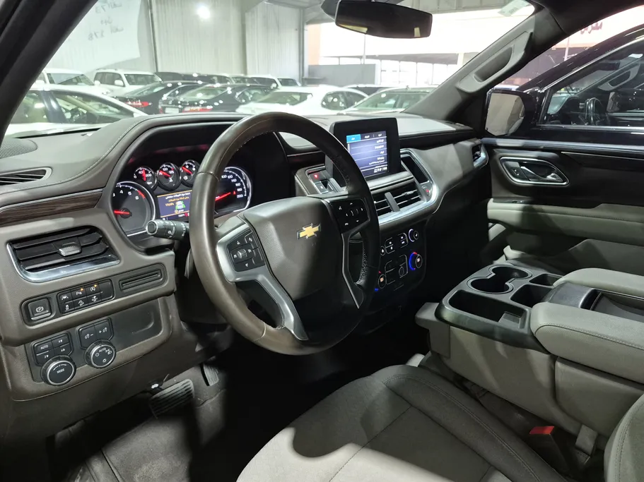 2023 Chevrolet Tahoe LS 