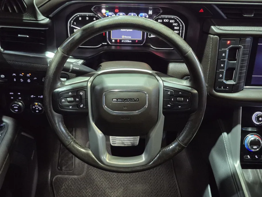 جي إم سي  يوكن دينالي 2021 