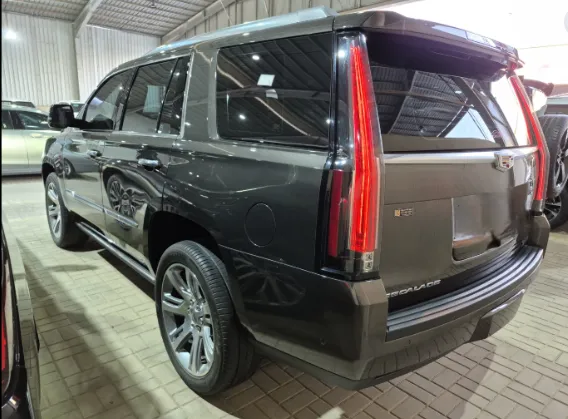 كاديلاك اسكاليد Luxury 2020 