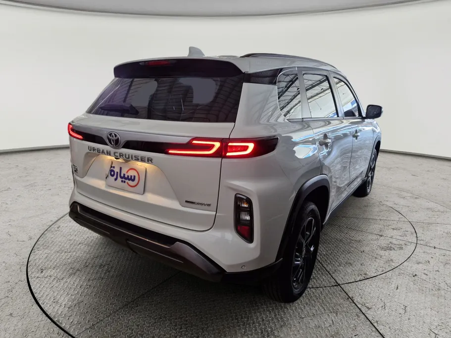تويوتا أوربان كروزر GL 2026 