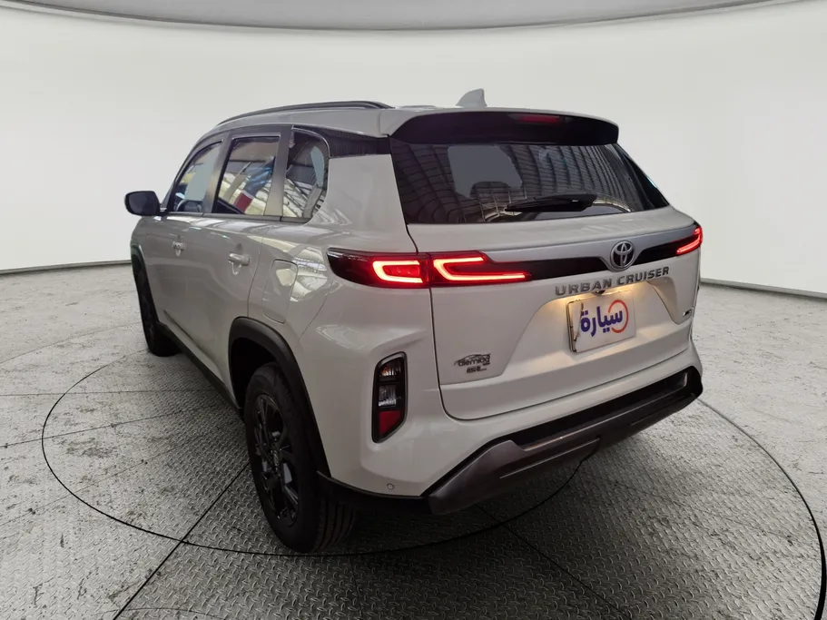 تويوتا أوربان كروزر GL 2026 