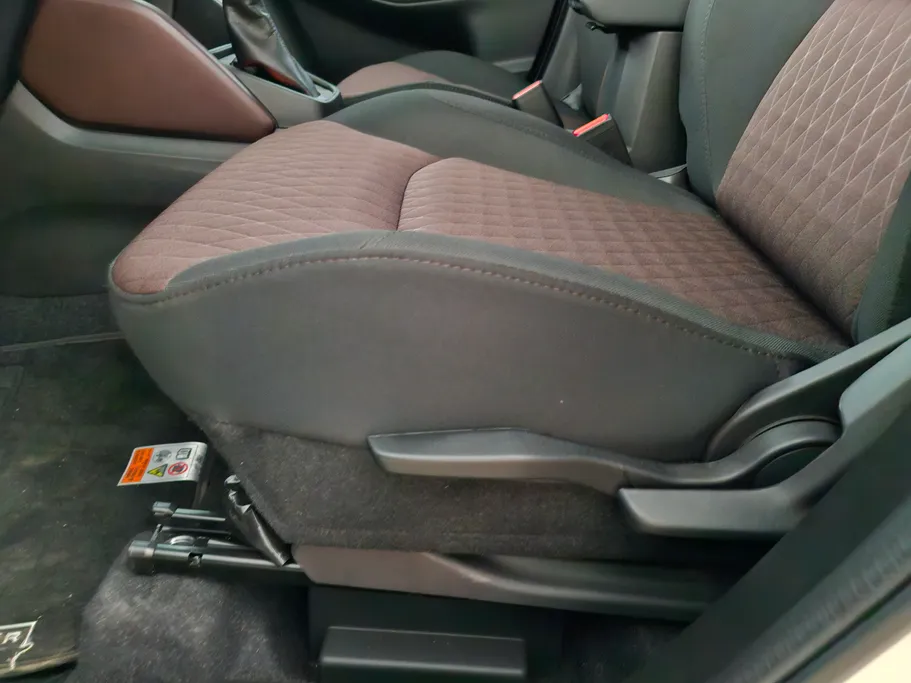 تويوتا أوربان كروزر GL 2026 