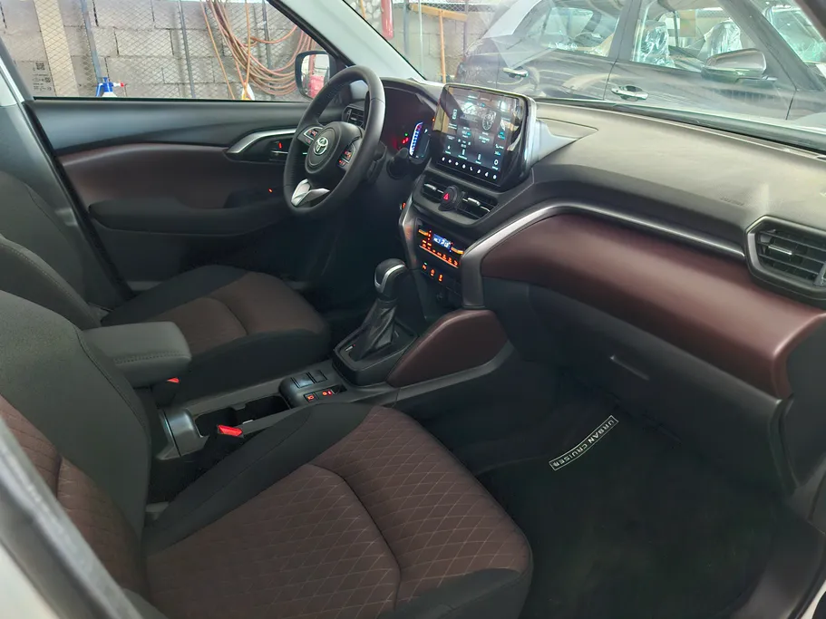 تويوتا أوربان كروزر GL 2026 