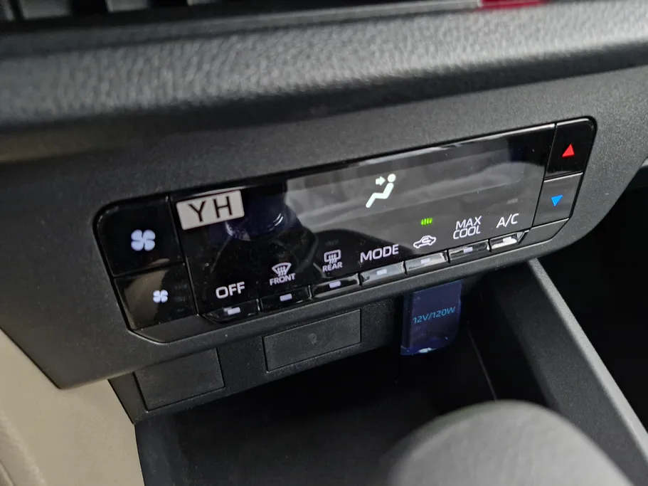 تويوتا يارس Y 2026 