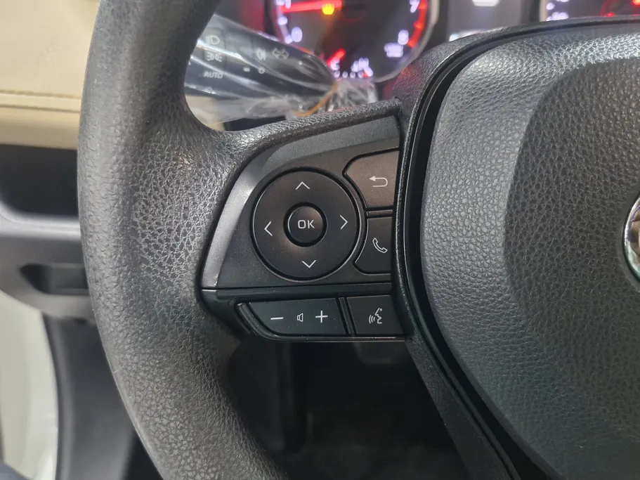 تويوتا راف فور LE 2022 