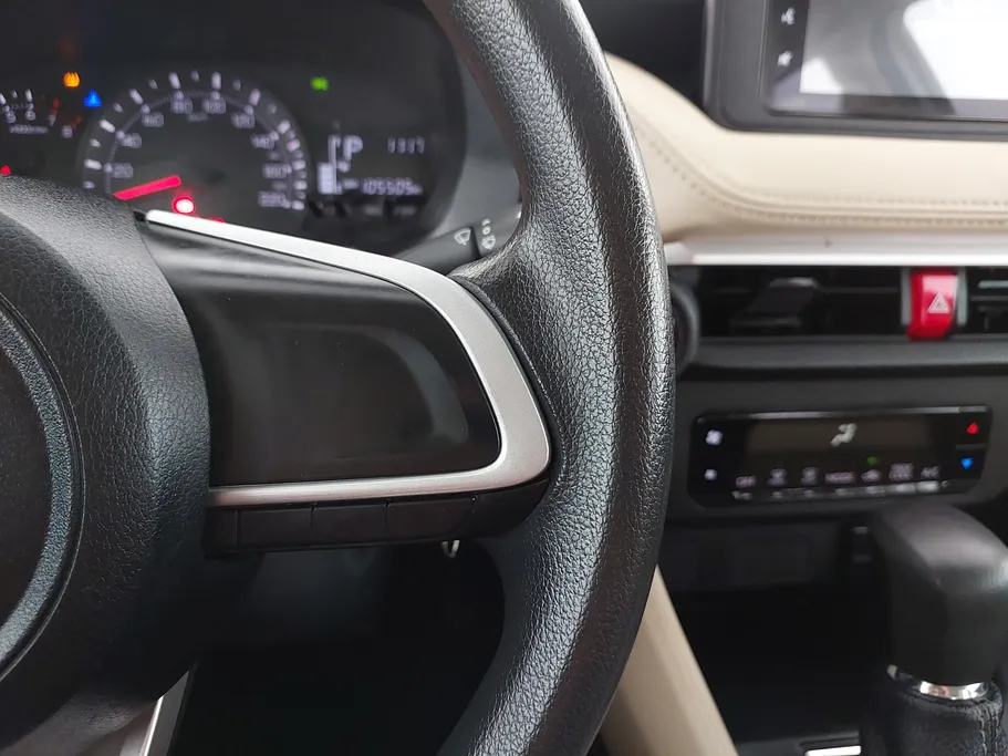 تويوتا يارس Y 2023 