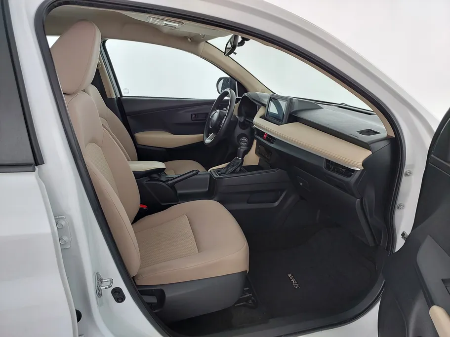 تويوتا يارس Y 2023 