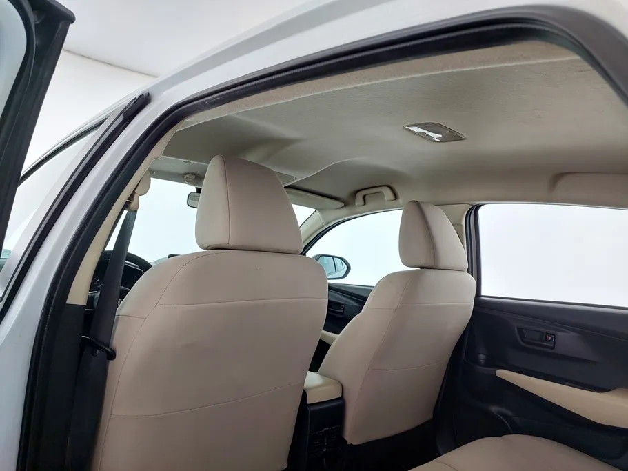 تويوتا يارس Y 2023 