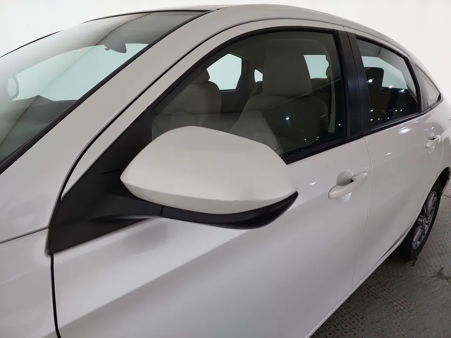 تويوتا يارس Y 2023 