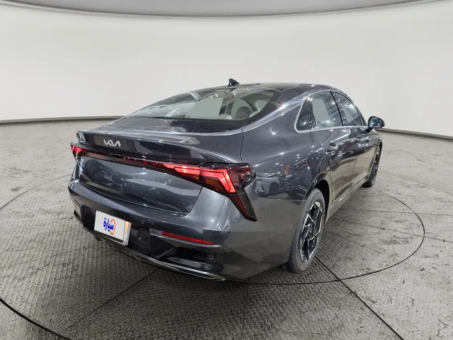 2025 Kia K5 LX2 