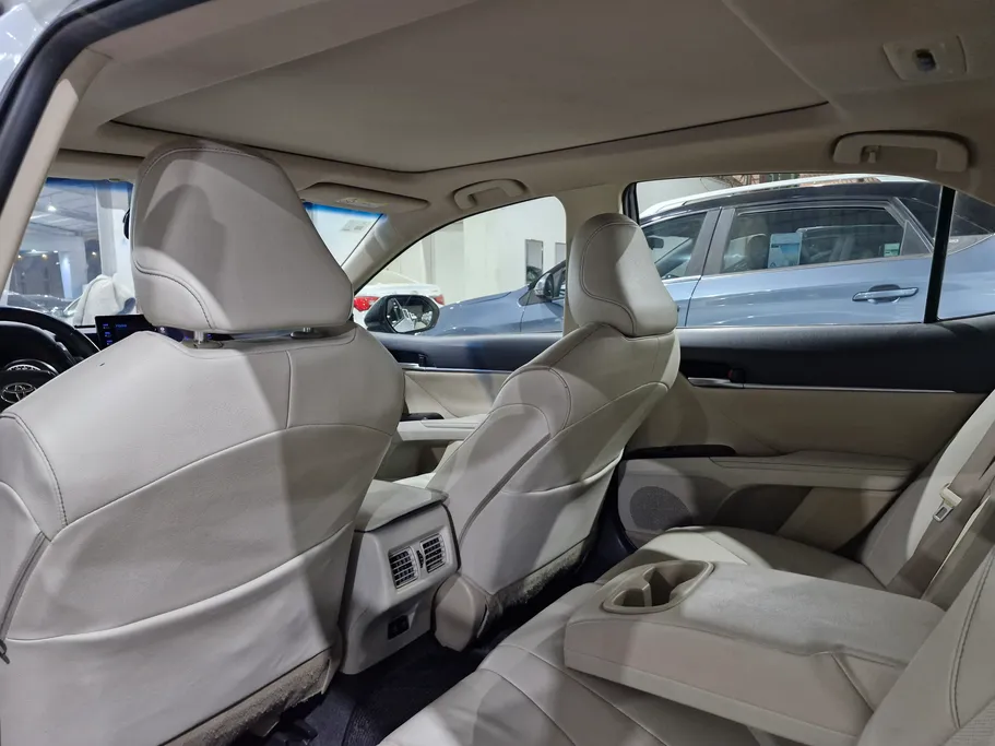 2022 Toyota Camry  Grande 