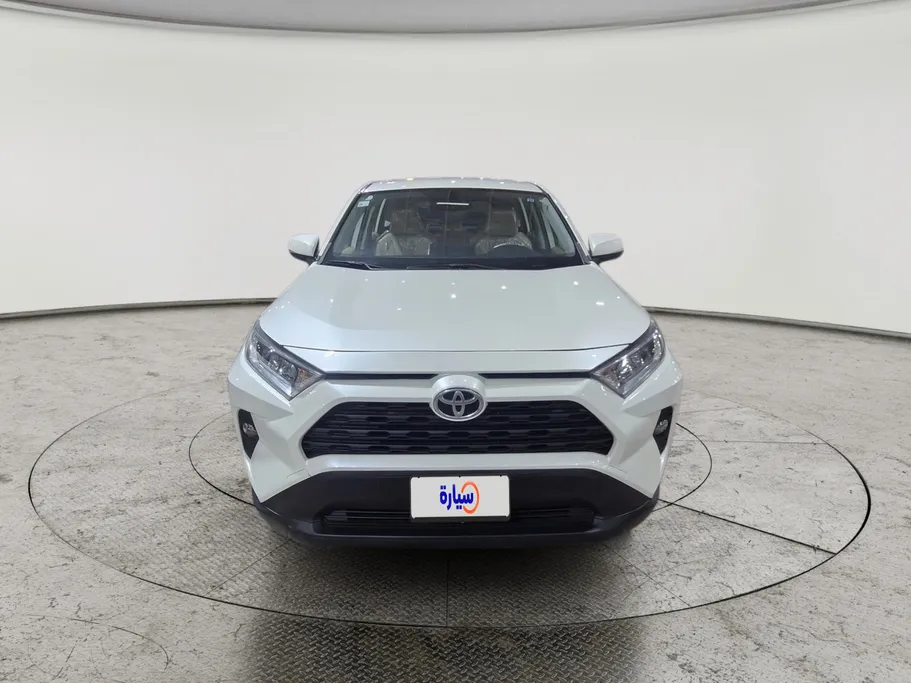تويوتا راف فور LE 2022 