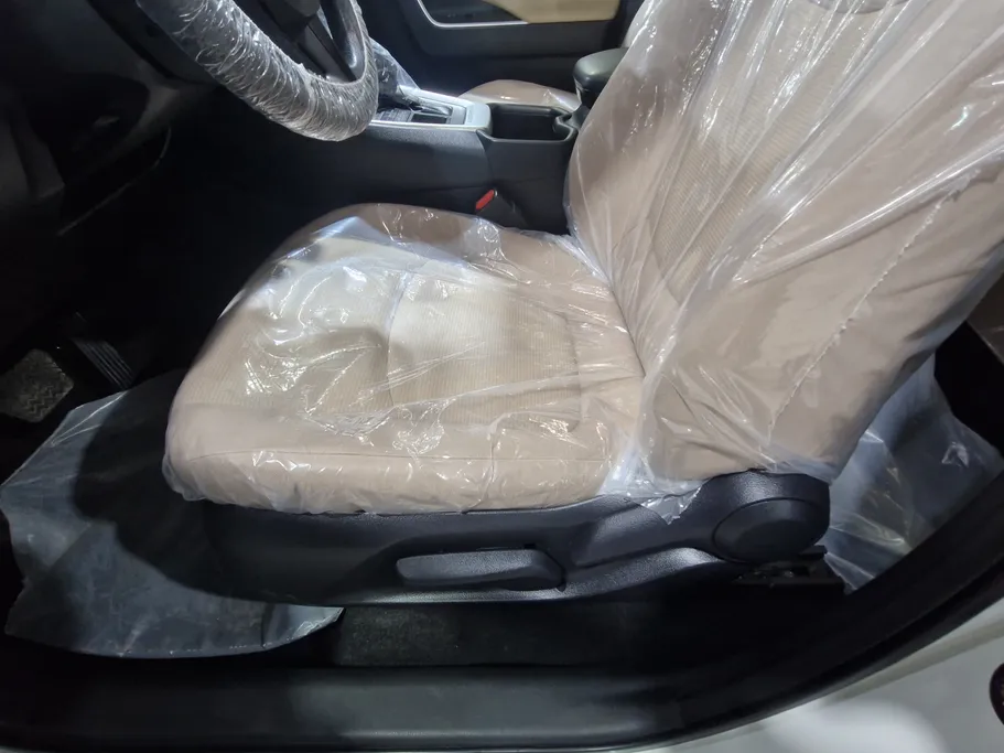 تويوتا راف فور LE 2022 