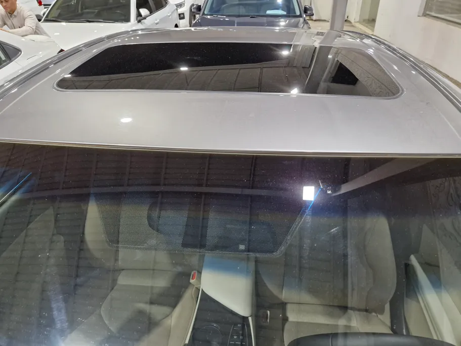 تويوتا كامري GLE HEV  2024 