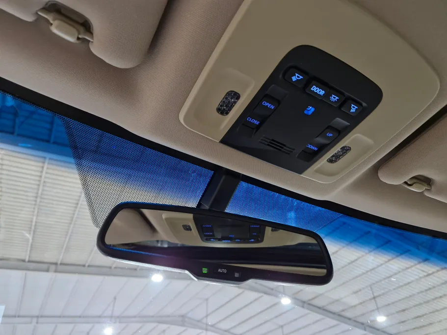 تويوتا كامري GLE HEV  2024 