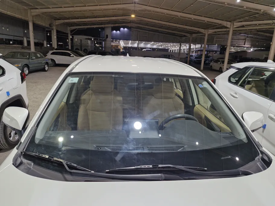 تويوتا راف فور LE 2022 