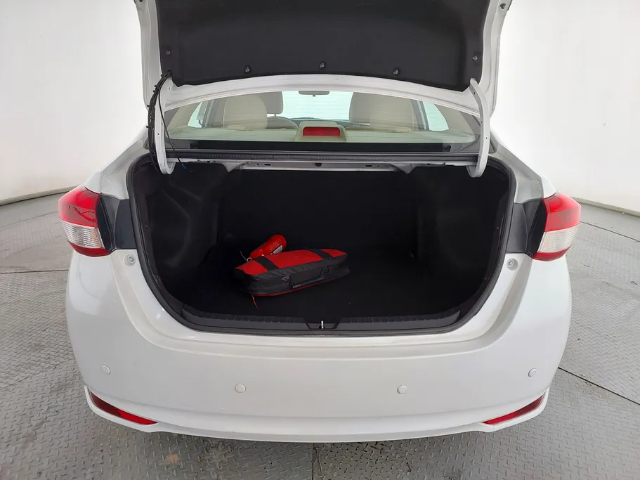 تويوتا يارس Y 2022 