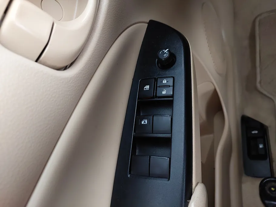 تويوتا يارس Y 2022 