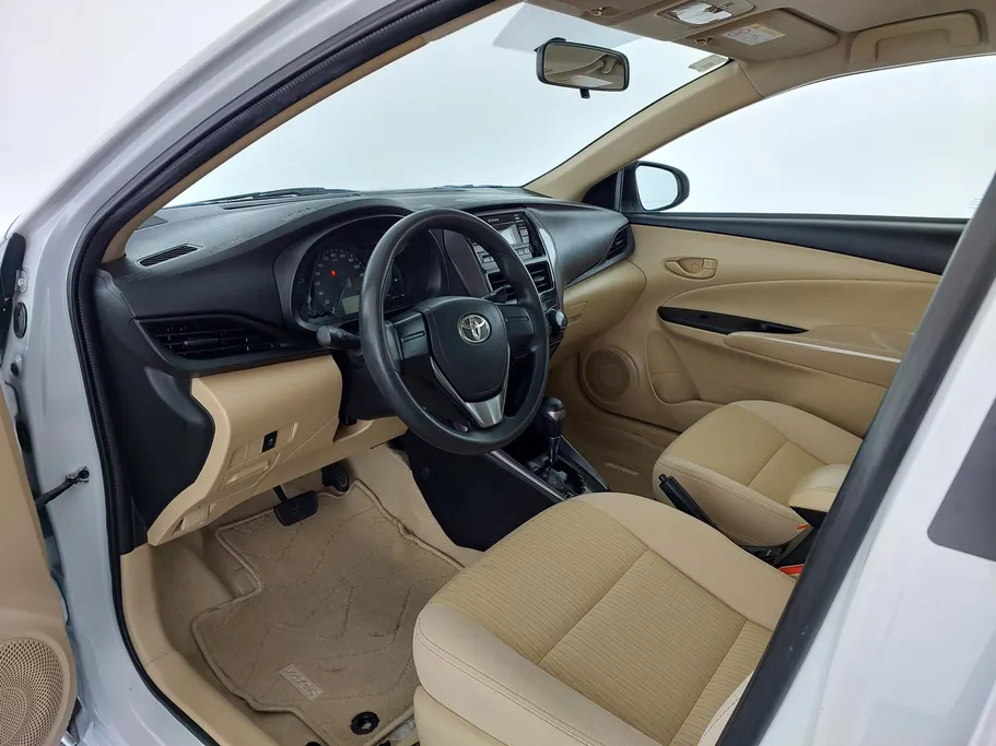 تويوتا يارس Y 2022 