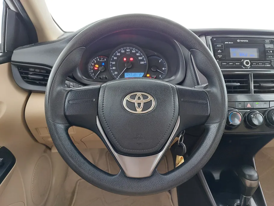 تويوتا يارس Y 2022 