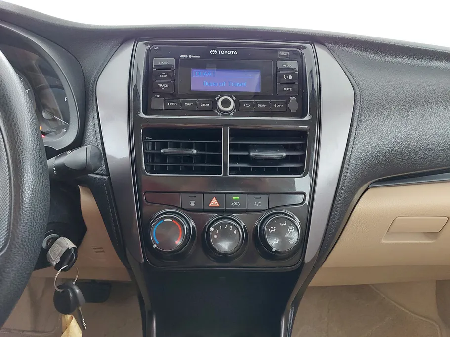 تويوتا يارس Y 2022 