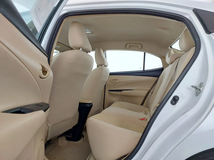 تويوتا يارس Y 2022 