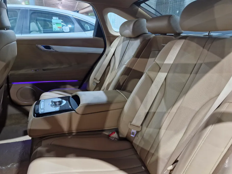 جينيسيس G80 PRESTIGE 2025 