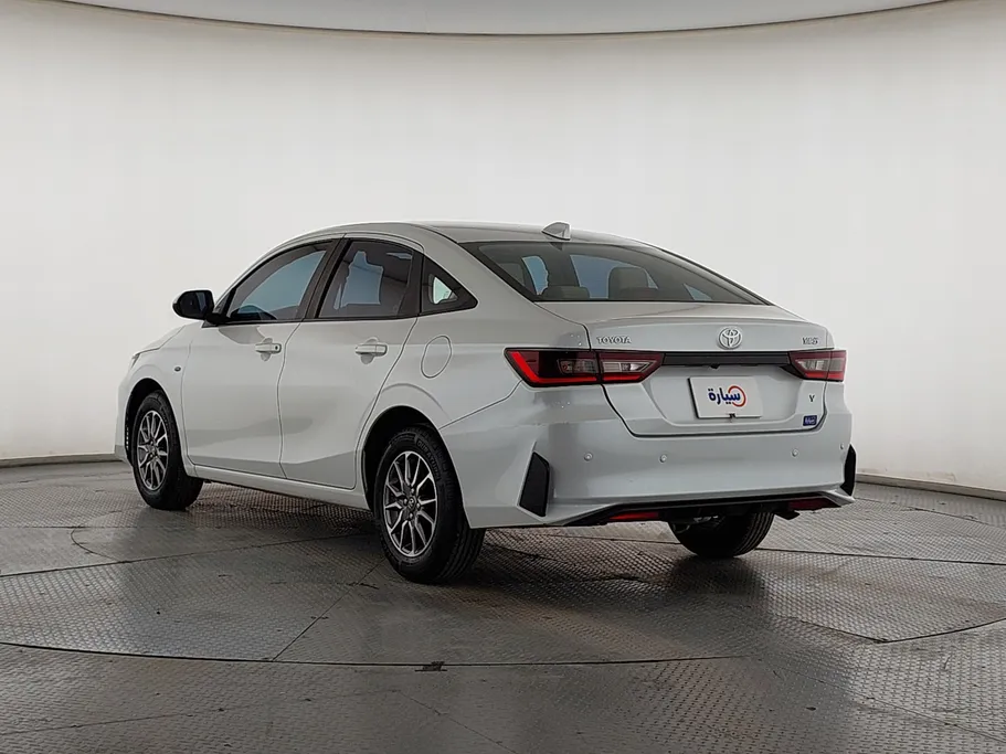 تويوتا يارس Y 2023 