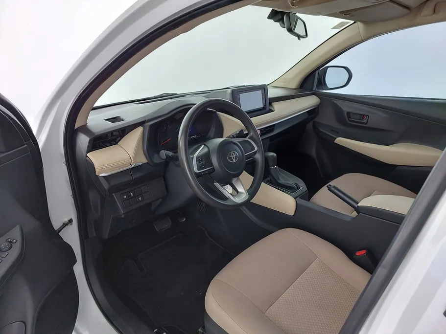 تويوتا يارس Y 2023 