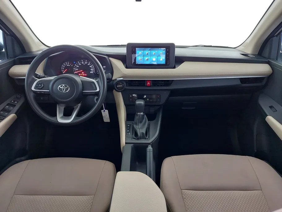 تويوتا يارس Y 2023 