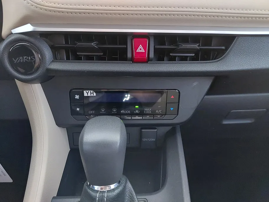 تويوتا يارس Y 2023 