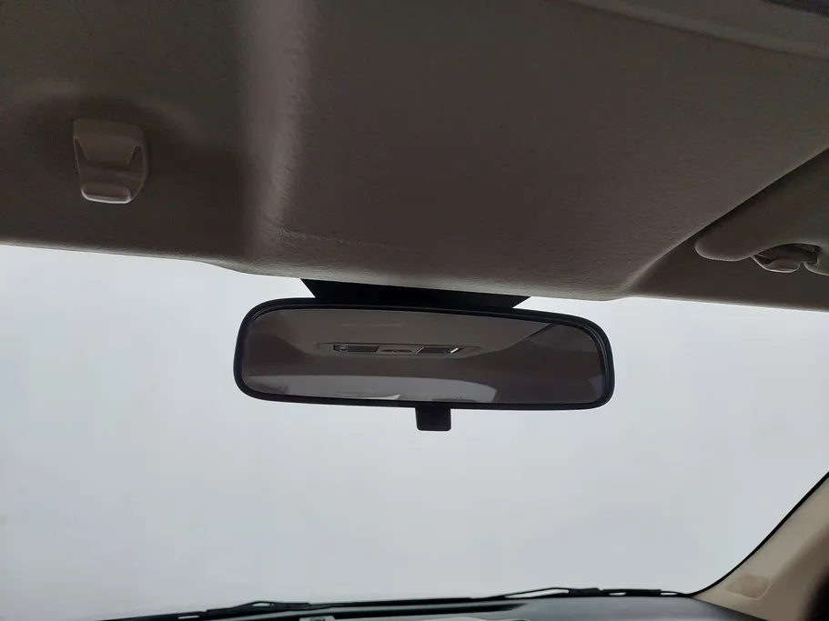 تويوتا يارس Y 2023 