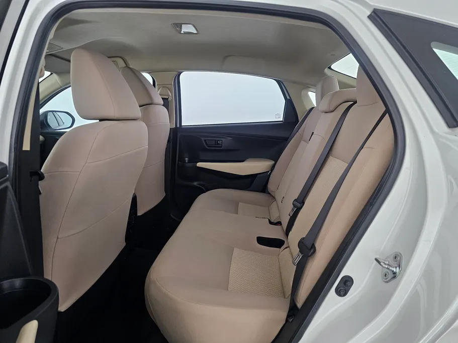 2023 Toyota Yaris  Y 