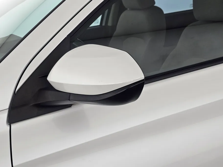 2023 Toyota Yaris  Y 