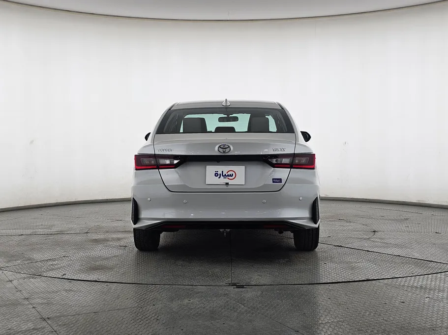 2023 Toyota Yaris  Y 