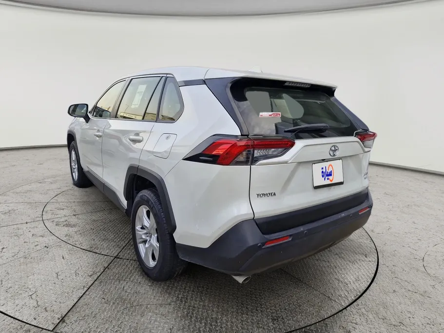 تويوتا راف فور LE 2019 