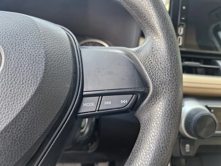 تويوتا راف فور LE 2019 