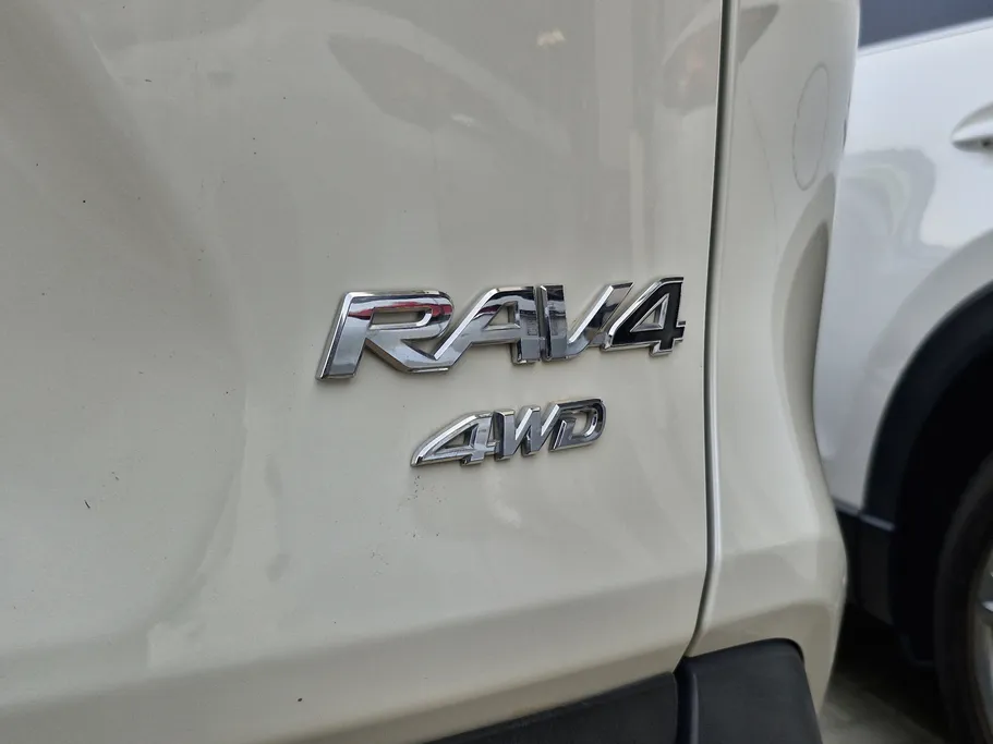 تويوتا راف فور LE 2019 