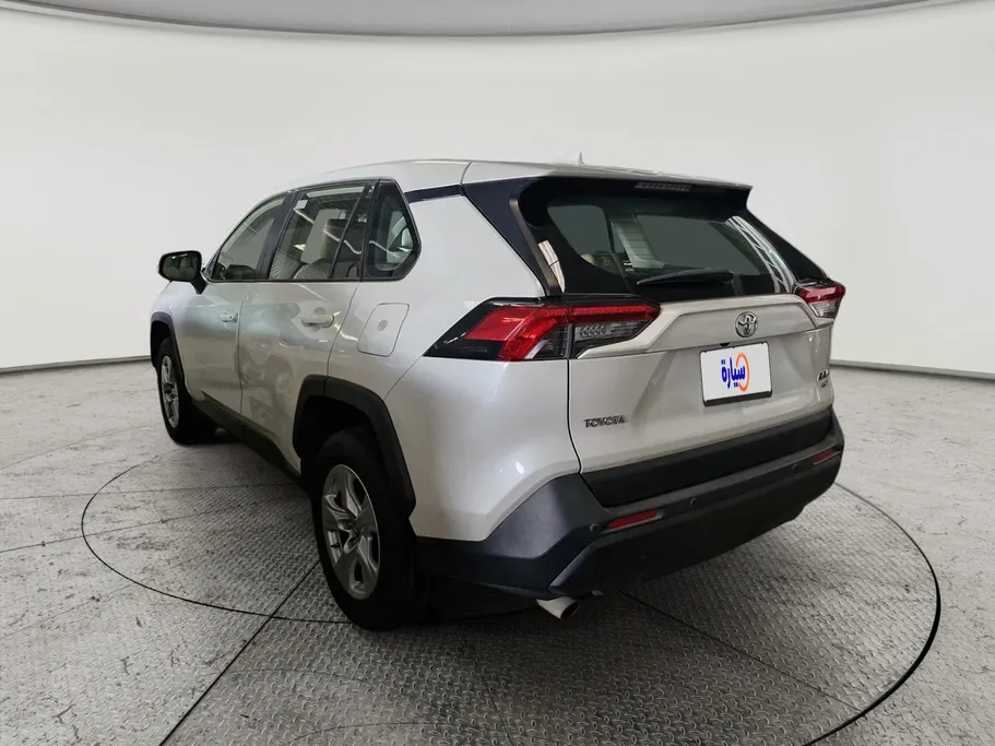 تويوتا راف فور LE 2019 