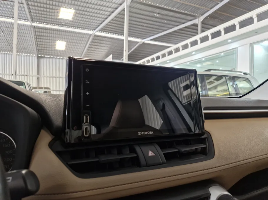 تويوتا راف فور LE 2019 