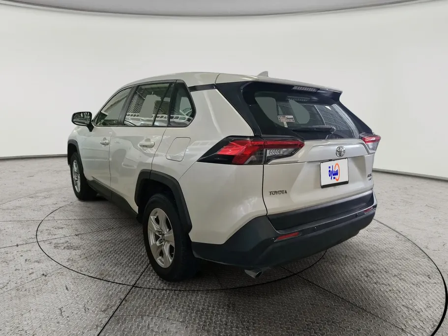 تويوتا راف فور LE 2019 