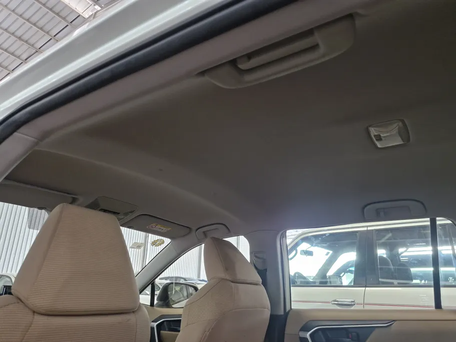 تويوتا راف فور LE 2019 