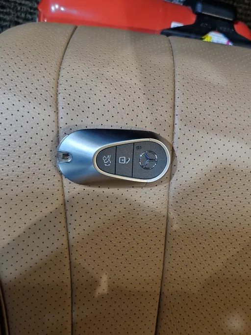 مرسيدس E 200 2025 