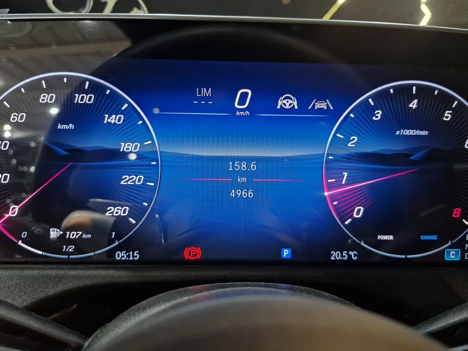 مرسيدس E 200 2025 